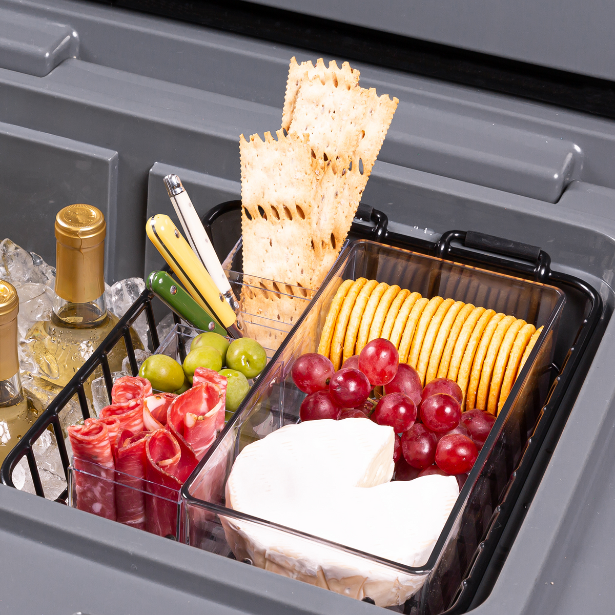 brutank-35qt-55qt-dry-rack-h2 brutank-dry-rack_accessory_alt-1.png